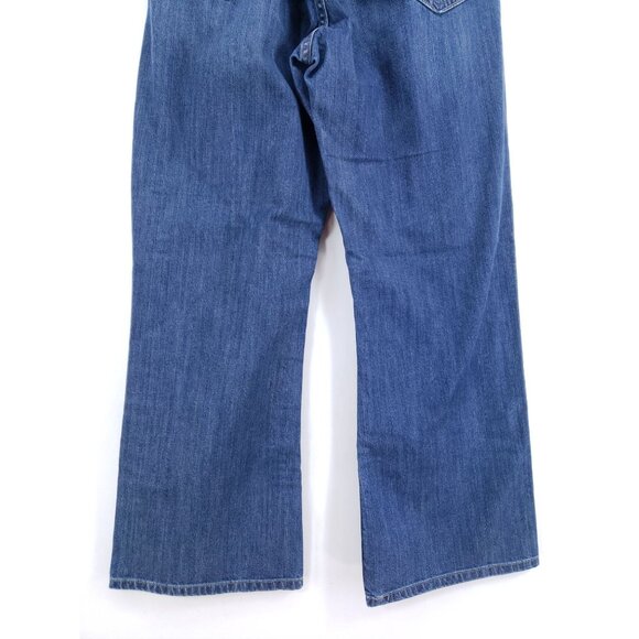 Levi's 529 Jeans Women's 10 Curvy Boot Cut Stretch Medium Wash Denim - Picture 2 of 8